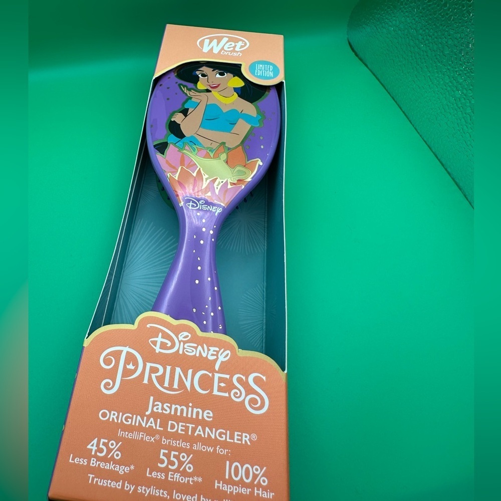 Wet Brush x Disney Princess Jasmine from Aladdin NWT - Picture 6 of 6